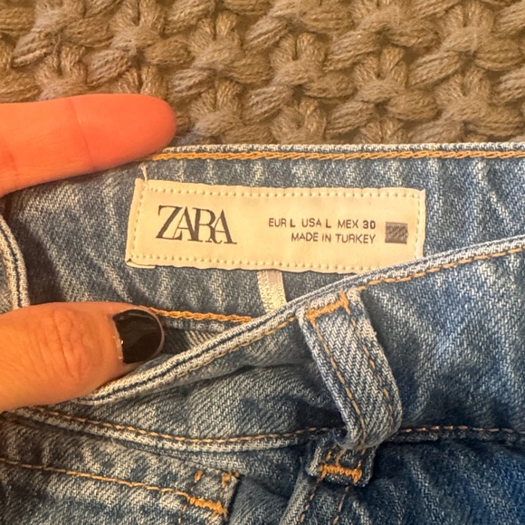 Zara Denim Button-Up Skort - Picture 2 of 5